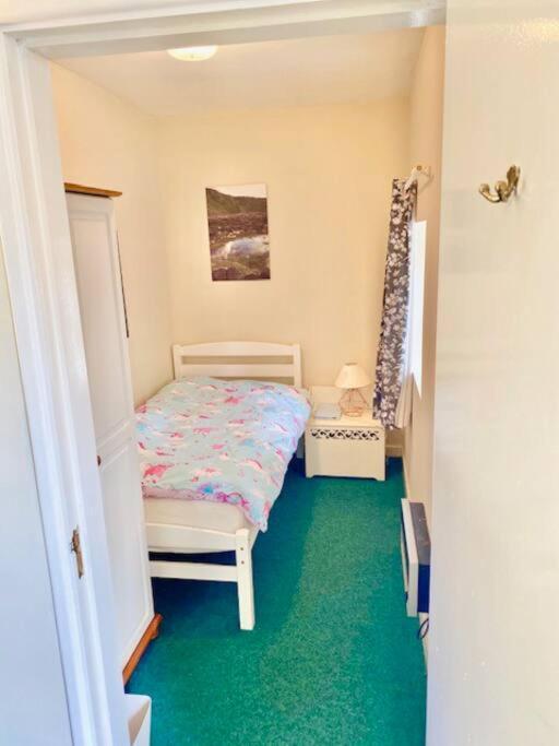 Cosy 2 Bed Cottage Next To Fota Wildlife Park Cork Exterior foto